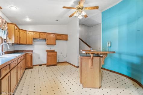 1421 44th Street NE Canton OH 44714