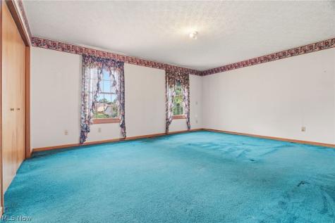 1421 44th Street NE Canton OH 44714