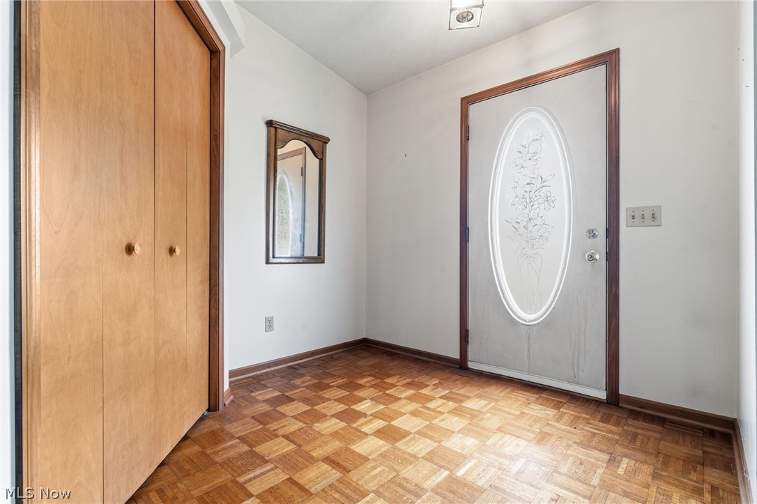 1421 44th Street NE Canton OH 44714