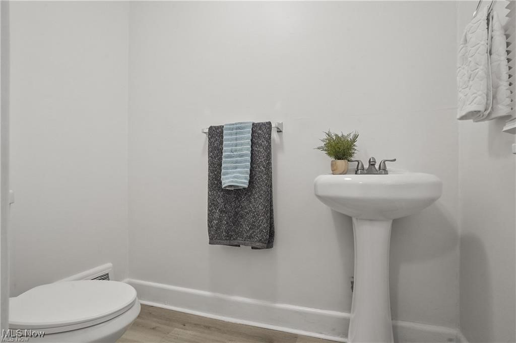 2226 26th Street SW Akron OH 44314