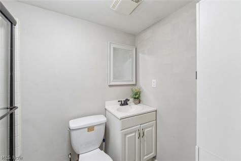 6269 Sylvia Court Brook Park OH 44142