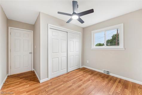 6269 Sylvia Court Brook Park OH 44142