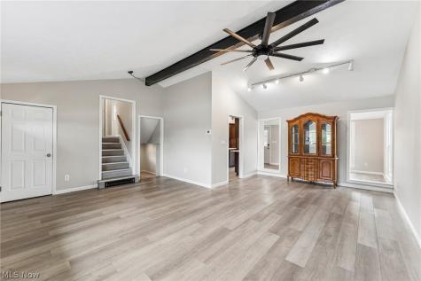 6269 Sylvia Court Brook Park OH 44142