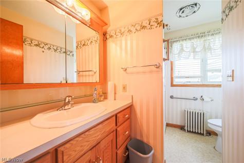 5852 W. Old Lincolnway Wooster OH 44691