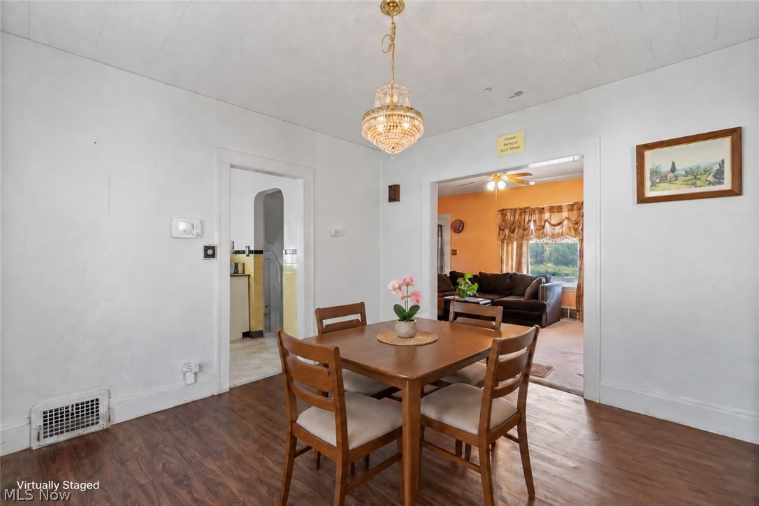 13513 Maplerow Avenue Garfield Heights OH 44105
