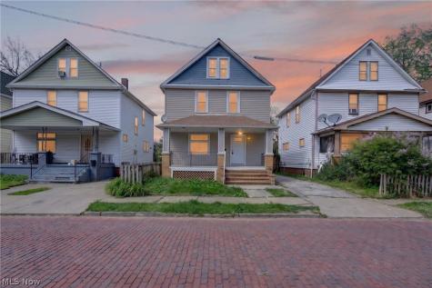 4402 Riverside Avenue Cleveland OH 44102