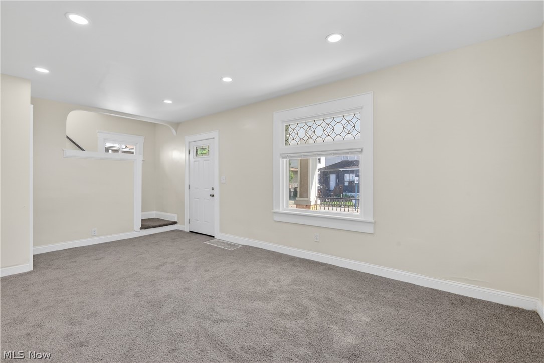 4402 Riverside Avenue Cleveland OH 44102