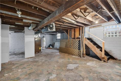 4402 Riverside Avenue Cleveland OH 44102