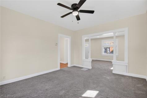 4402 Riverside Avenue Cleveland OH 44102
