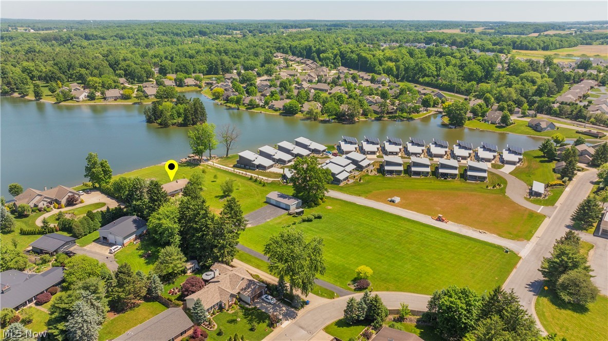 294 S Bayshore Drive Columbiana OH 44408