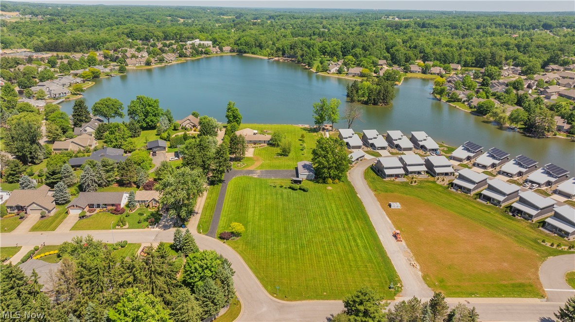 294 S Bayshore Drive Columbiana OH 44408