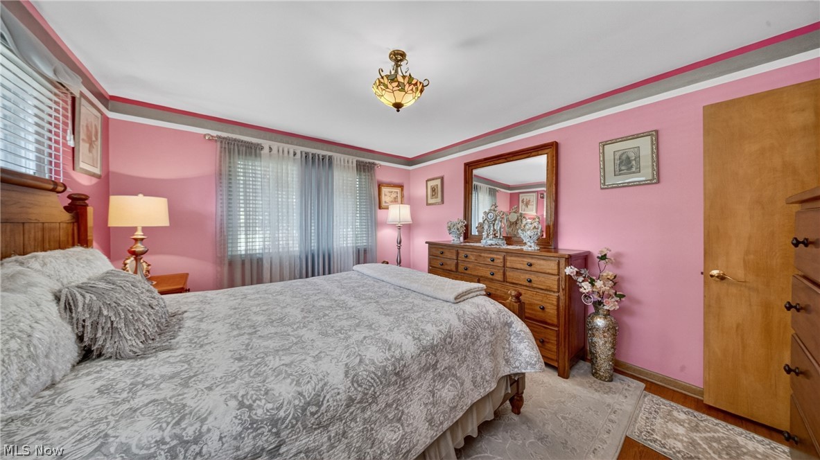 6649 Maplehurst Road North Olmsted OH 44070