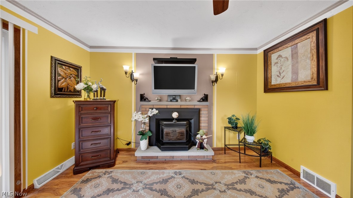 6649 Maplehurst Road North Olmsted OH 44070
