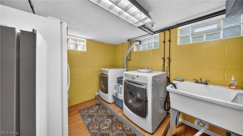 6649 Maplehurst Road North Olmsted OH 44070