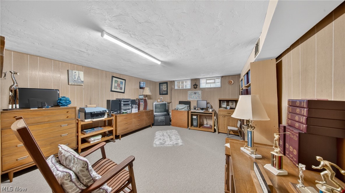 6649 Maplehurst Road North Olmsted OH 44070