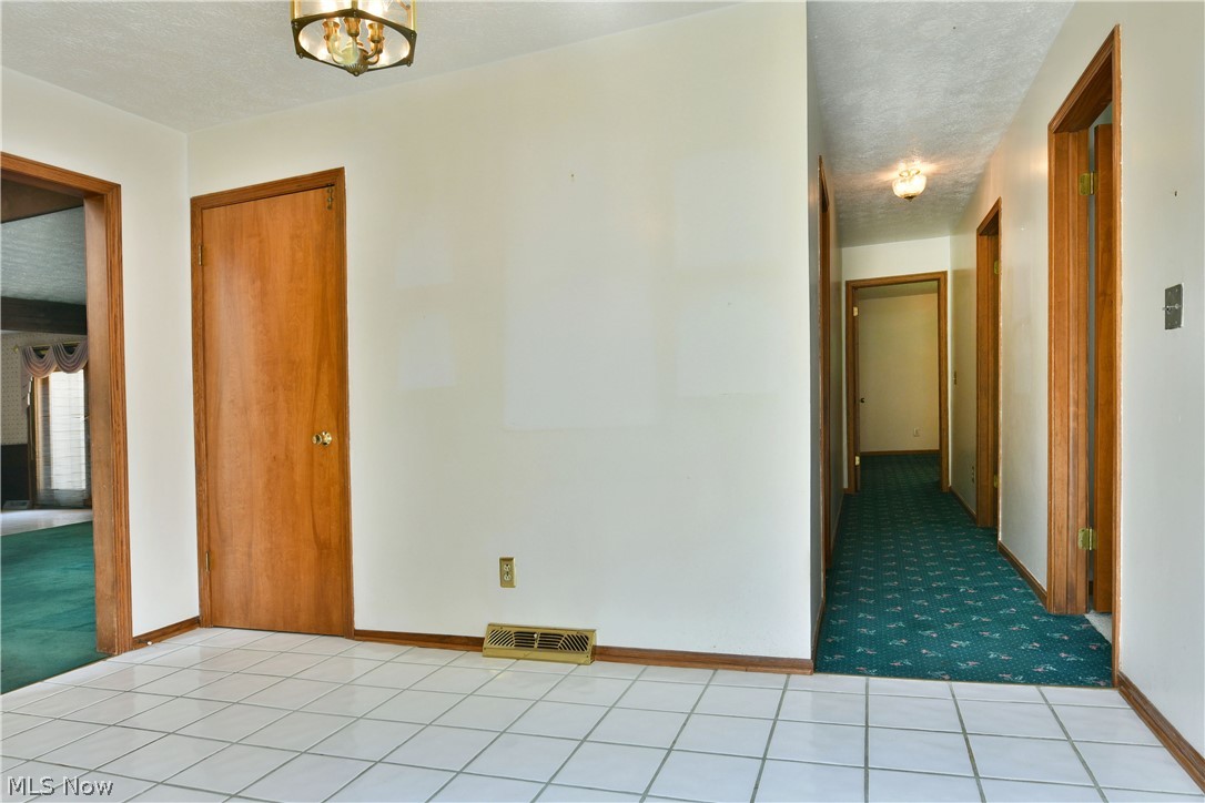 5705 State Route 46 Cortland OH 44410