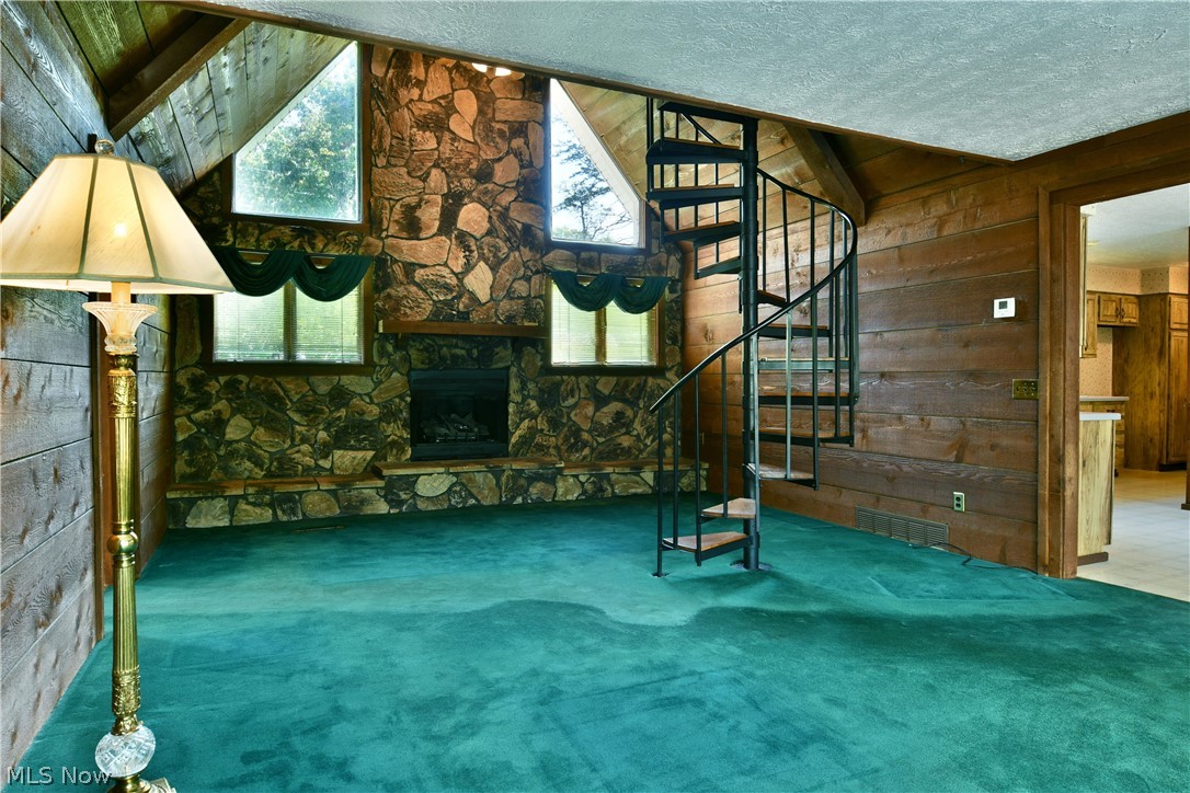 5705 State Route 46 Cortland OH 44410