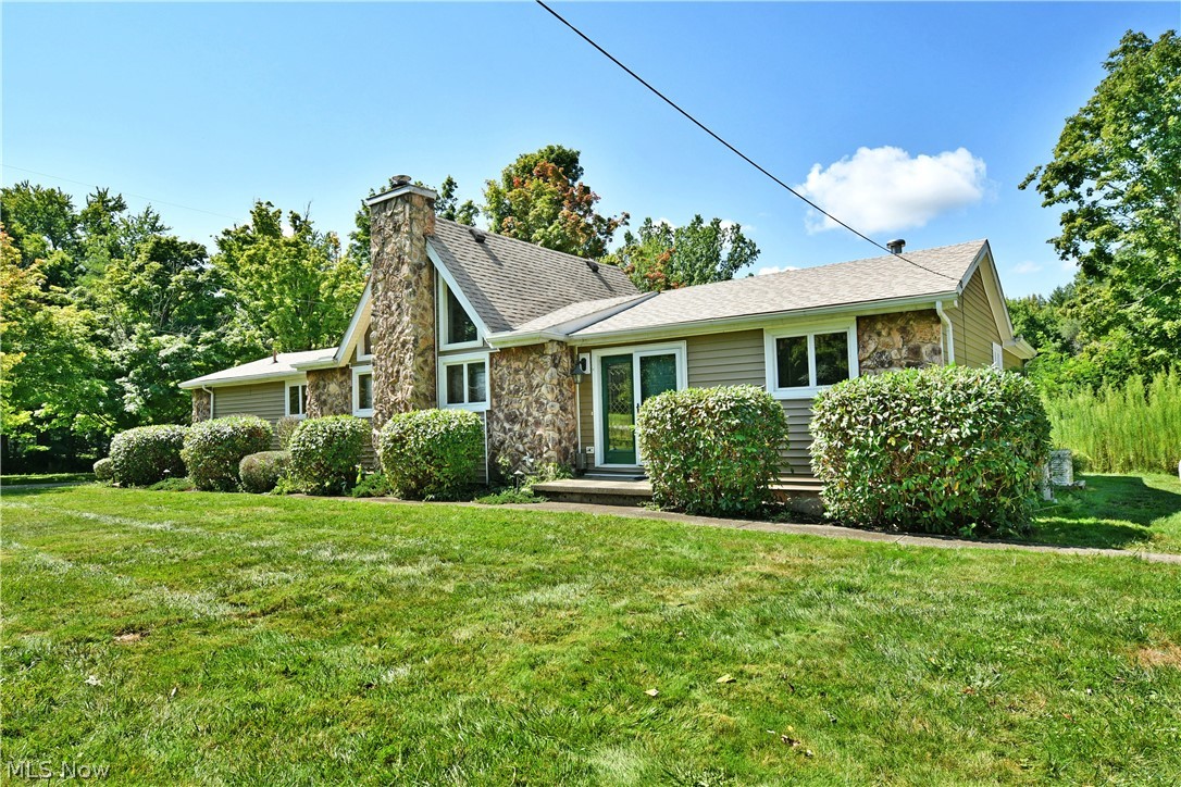 5705 State Route 46 Cortland OH 44410
