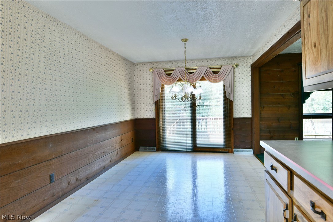 5705 State Route 46 Cortland OH 44410