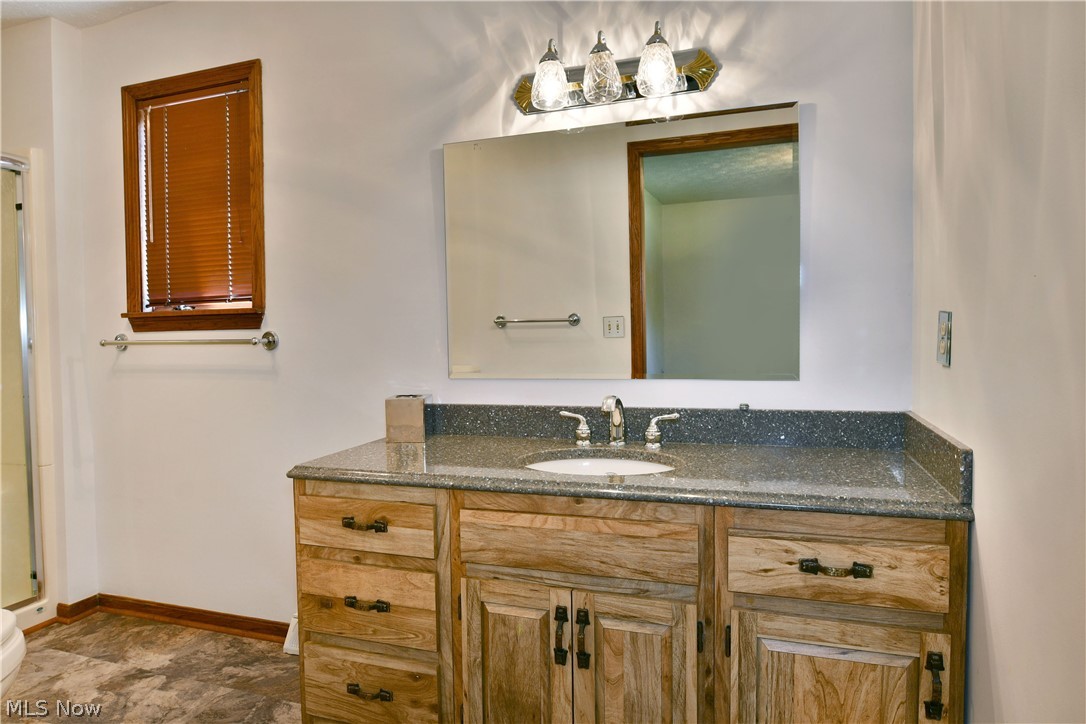 5705 State Route 46 Cortland OH 44410