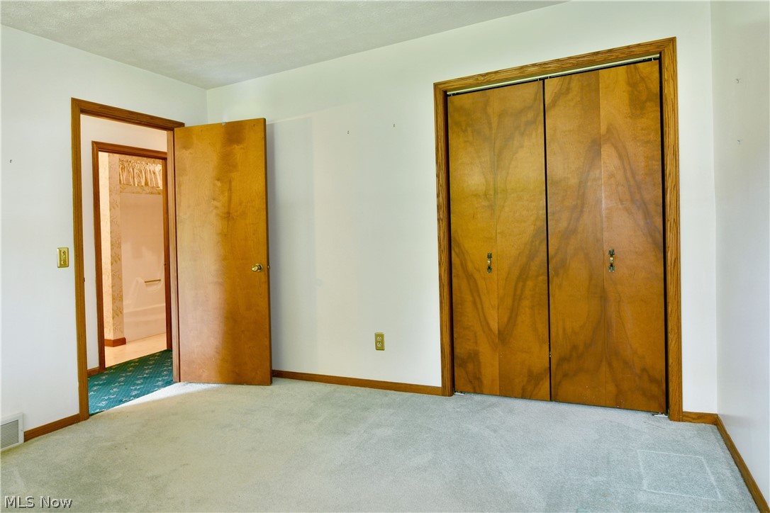 5705 State Route 46 Cortland OH 44410