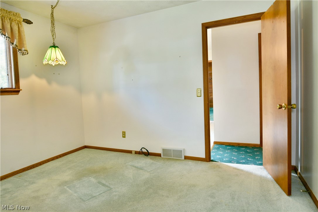 5705 State Route 46 Cortland OH 44410