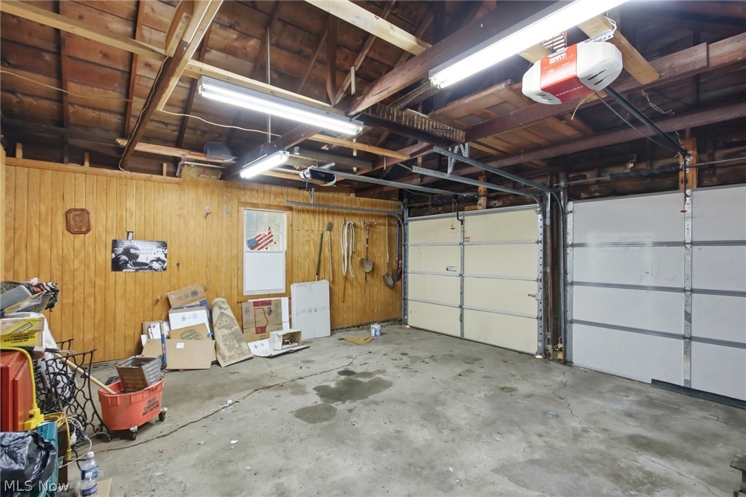 852 S Lake Street Amherst OH 44001