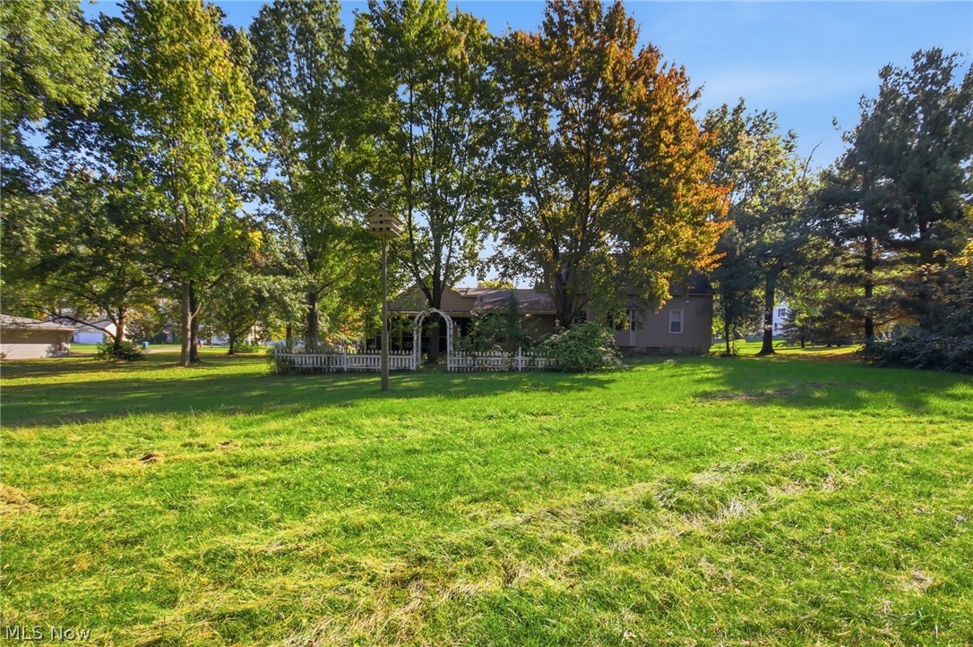 852 S Lake Street Amherst OH 44001