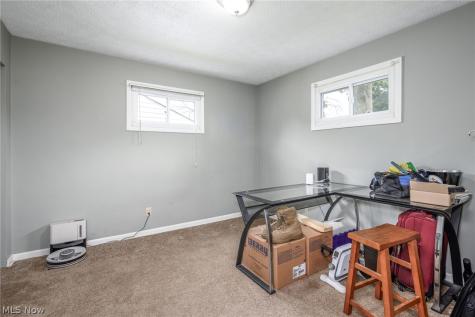 371 Washington Avenue Barberton OH 44203