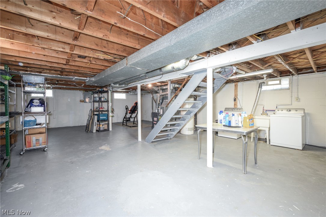 371 Washington Avenue Barberton OH 44203