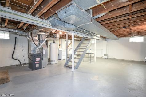 371 Washington Avenue Barberton OH 44203