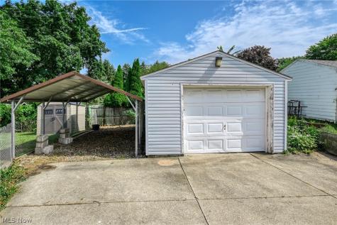 371 Washington Avenue Barberton OH 44203