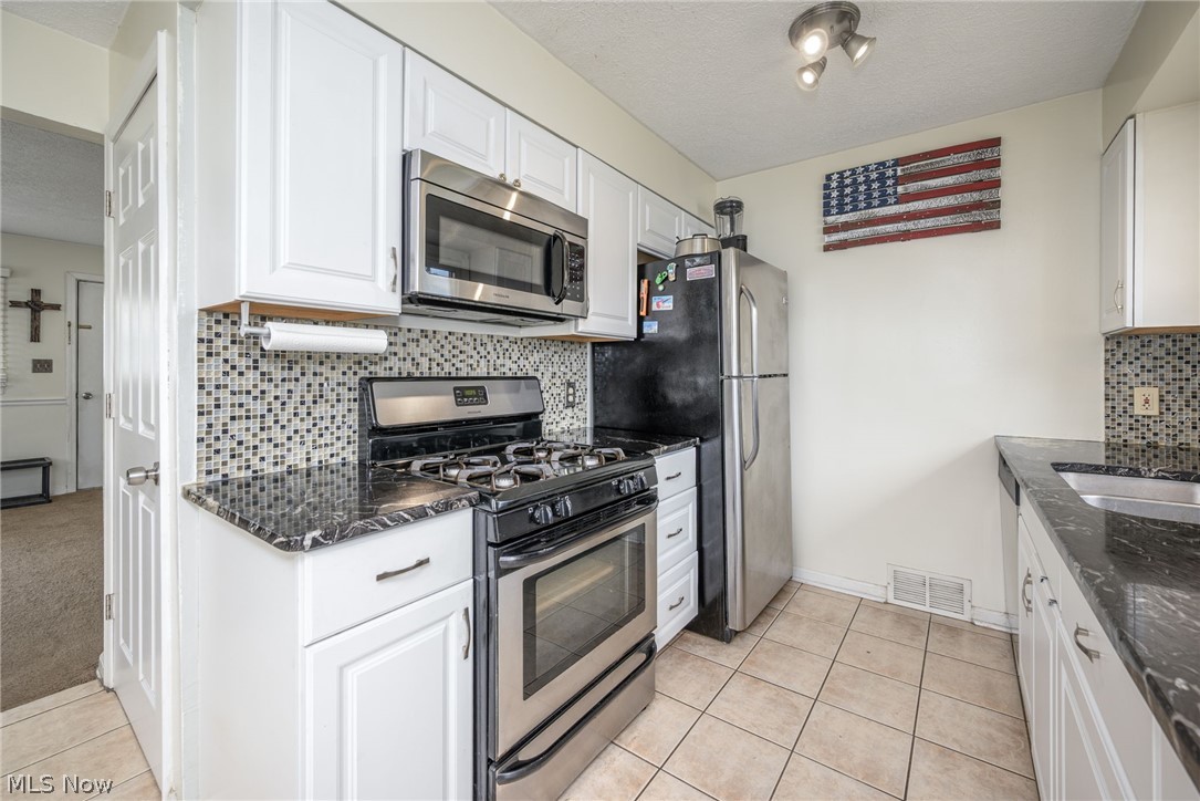 371 Washington Avenue Barberton OH 44203