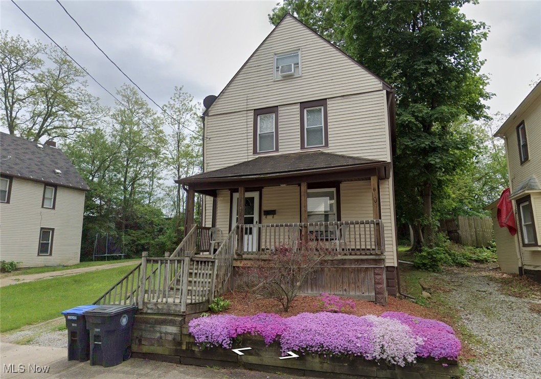 483 Bishop Street Akron OH 44307