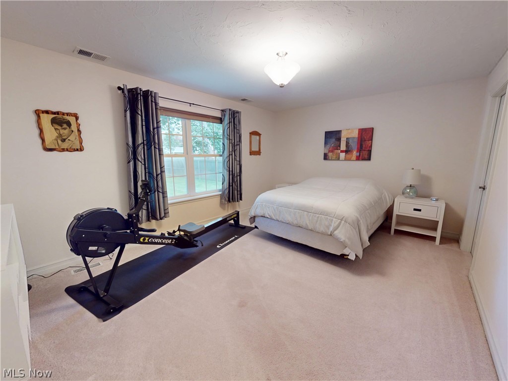 775 N Lake Street Madison OH 44057