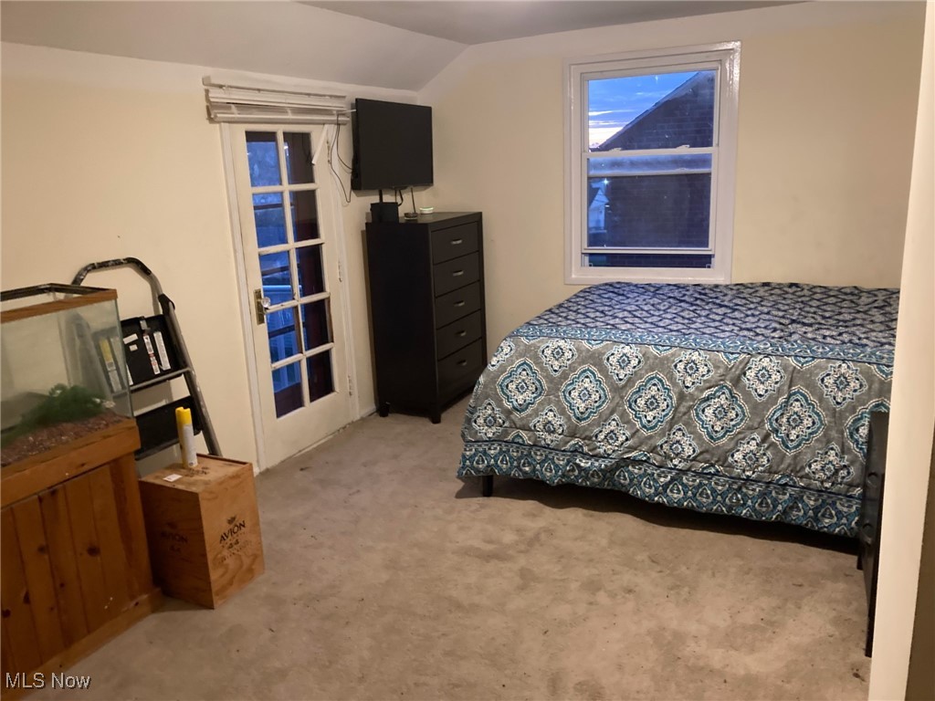 16702 Glendale Avenue Cleveland OH 44128