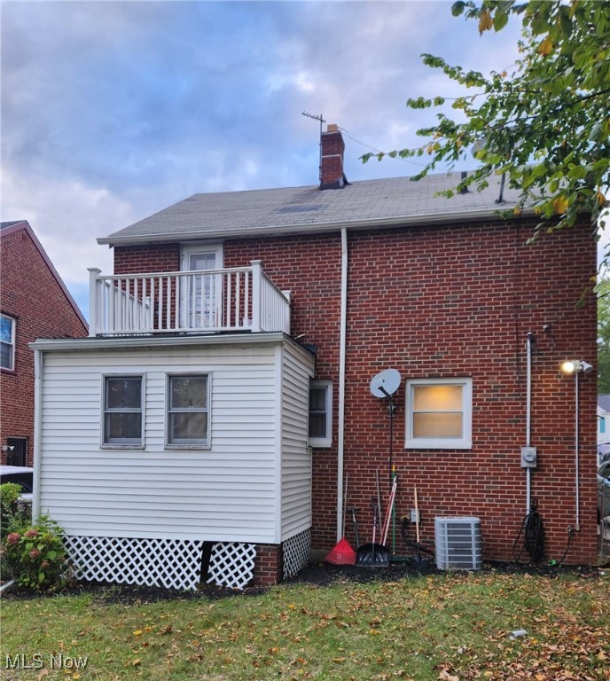 16702 Glendale Avenue Cleveland OH 44128