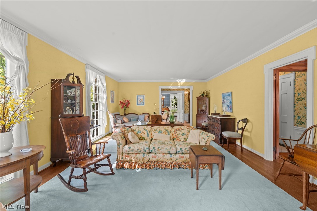 2975 Falmouth Road Shaker Heights OH 44122
