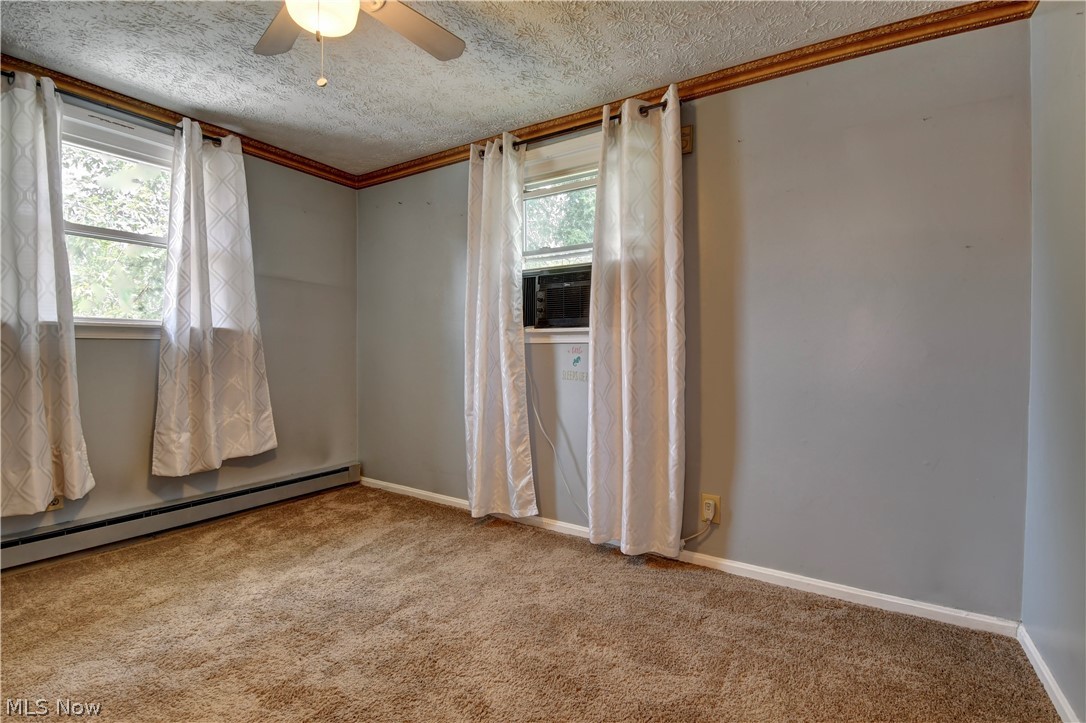 541 Grand Street NW Bolivar OH 44612