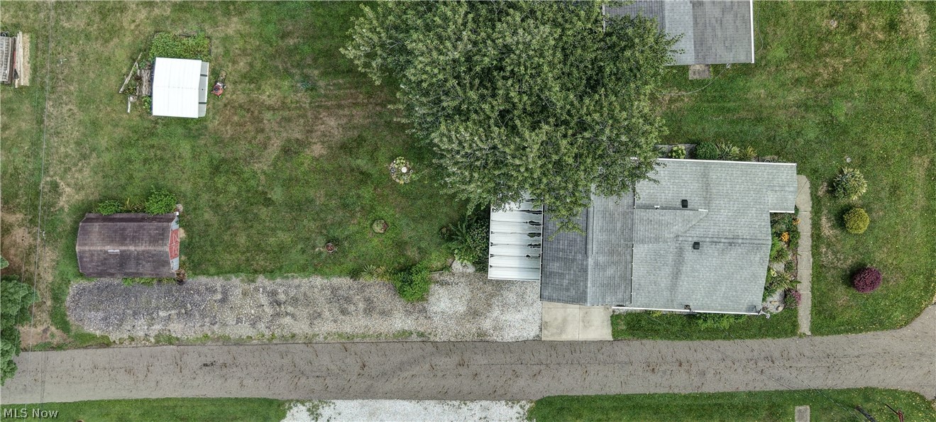 541 Grand Street NW Bolivar OH 44612