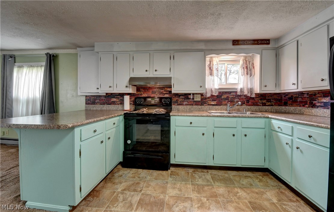 541 Grand Street NW Bolivar OH 44612