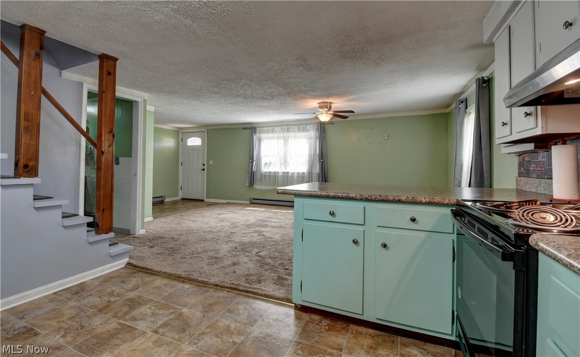 541 Grand Street NW Bolivar OH 44612
