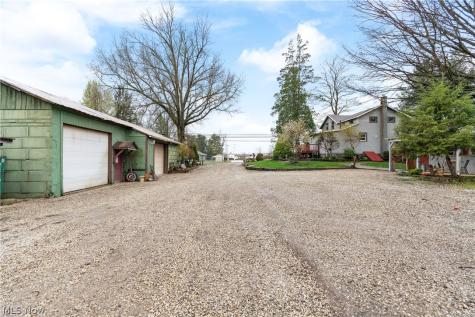 2377 Greensburg Road North Canton OH 44720