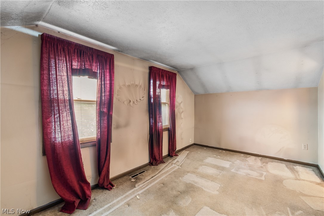 2377 Greensburg Road North Canton OH 44720