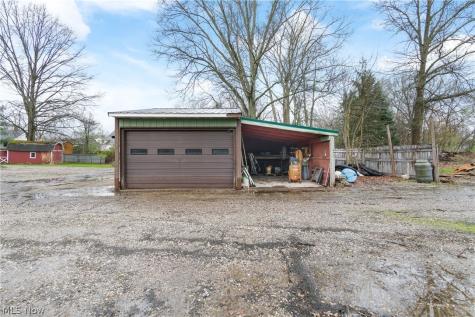 2377 Greensburg Road North Canton OH 44720