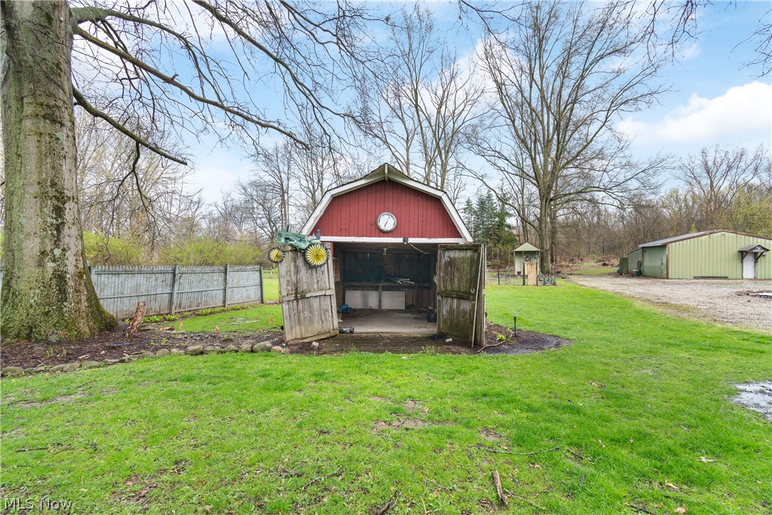 2377 Greensburg Road North Canton OH 44720