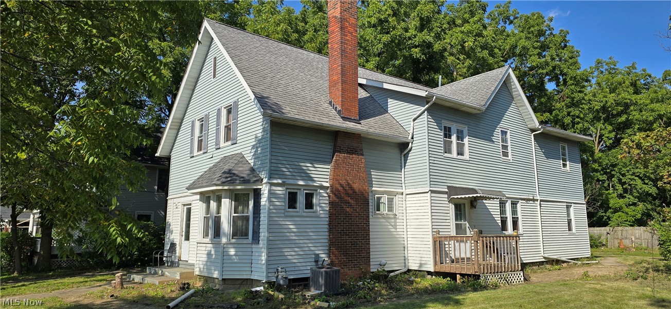 1518 Middle Avenue Elyria OH 44035