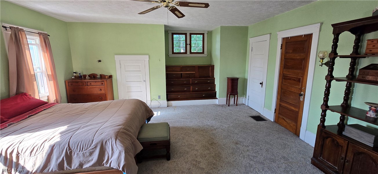 1518 Middle Avenue Elyria OH 44035