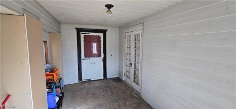 1518 Middle Avenue Elyria OH 44035
