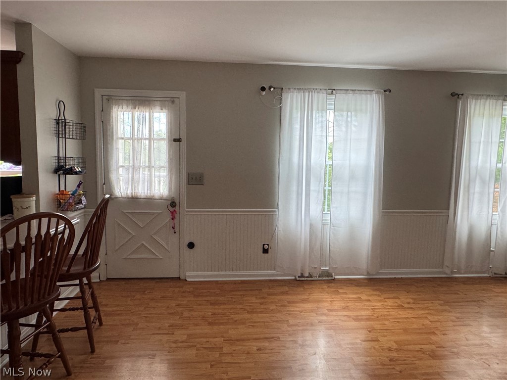1679 Lakeview Square NE Bolivar OH 44612